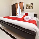 Reddoorz Plus Near Jalan Imam Bonjol Denpasar