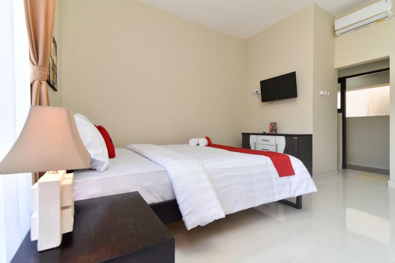 Guest house Reddoorz Near Jalan Imam Bonjol Denpasar 5*